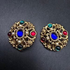 Vintage Gripoix Jewel Tone Clip On Earrings Gold Tone Faux Pearl